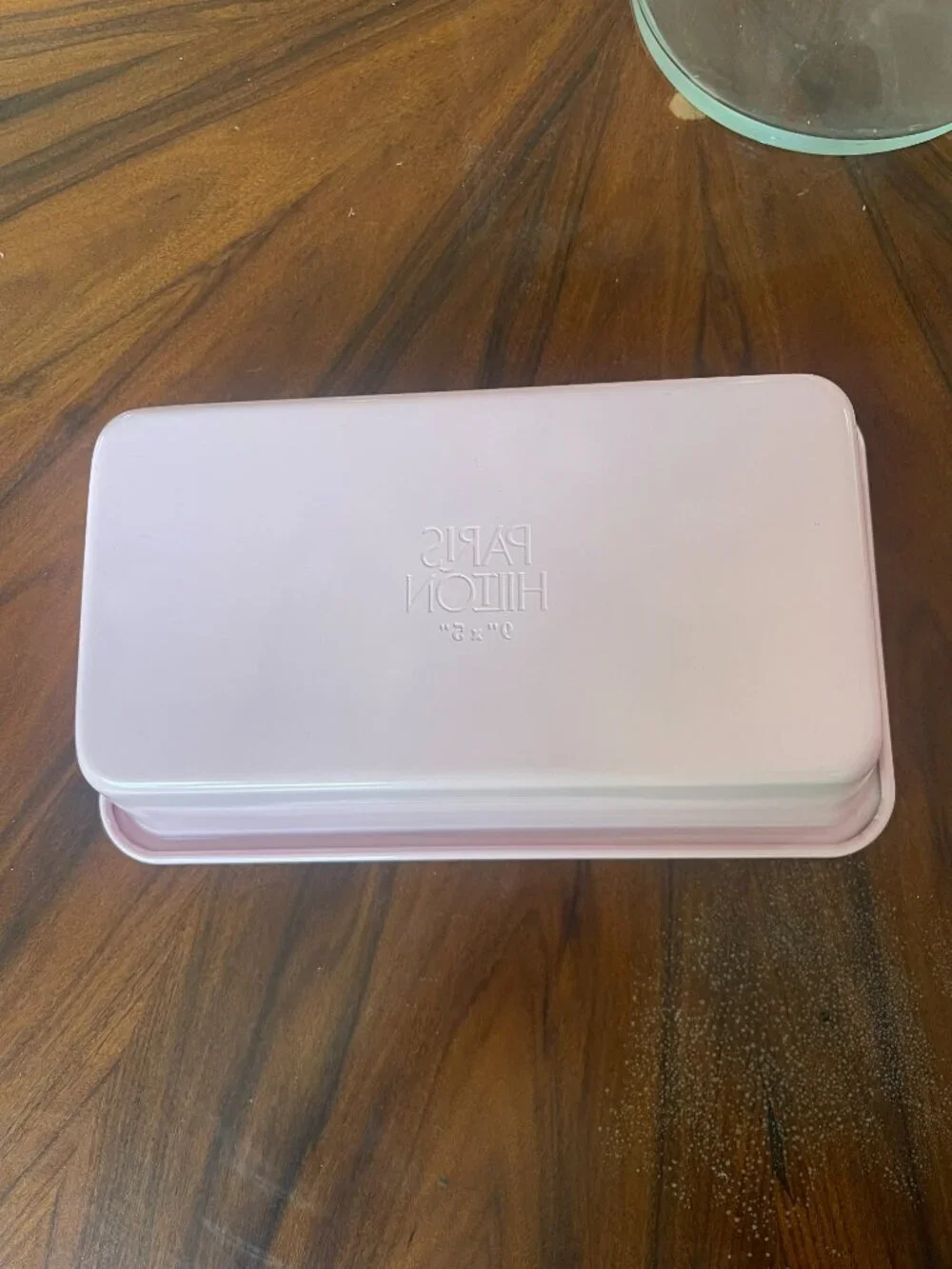 Paris Hilton Loaf Pan 9x5 Nonstick Baking Bread Pan NWT